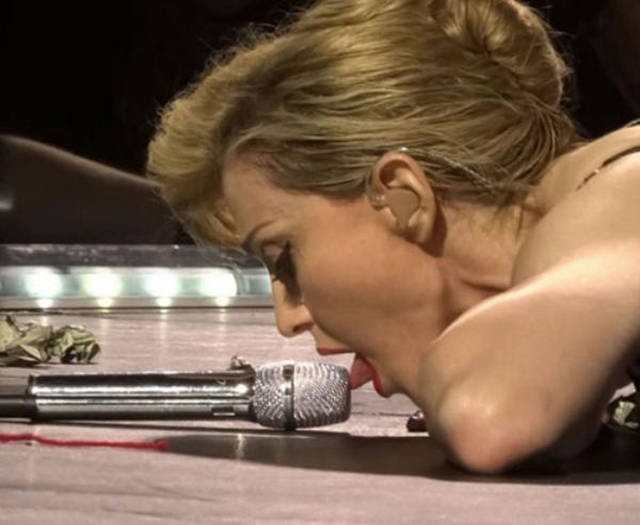 Странные персонажи из интернета