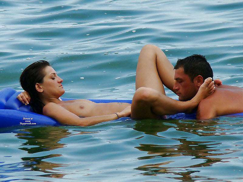 Обнаженный отдых