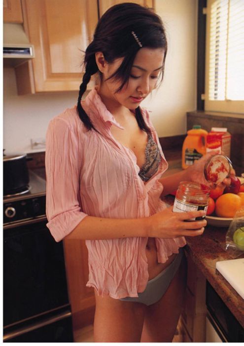 Девушки в трусиках