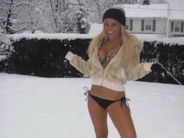 Девушки в трусиках