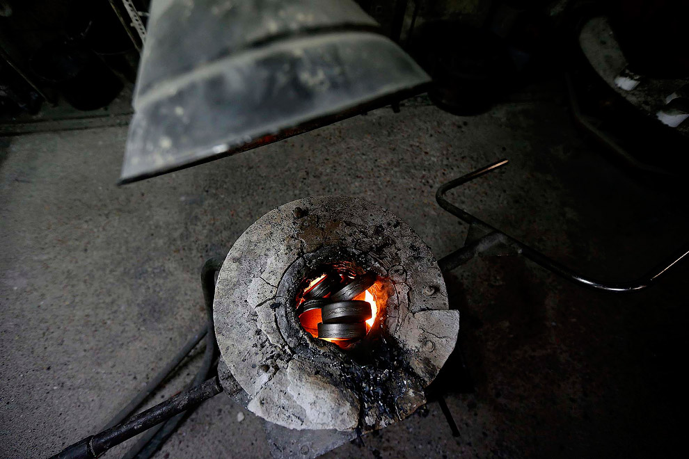 Как делают символ легендарной марки автомобилей Rolls-Royce