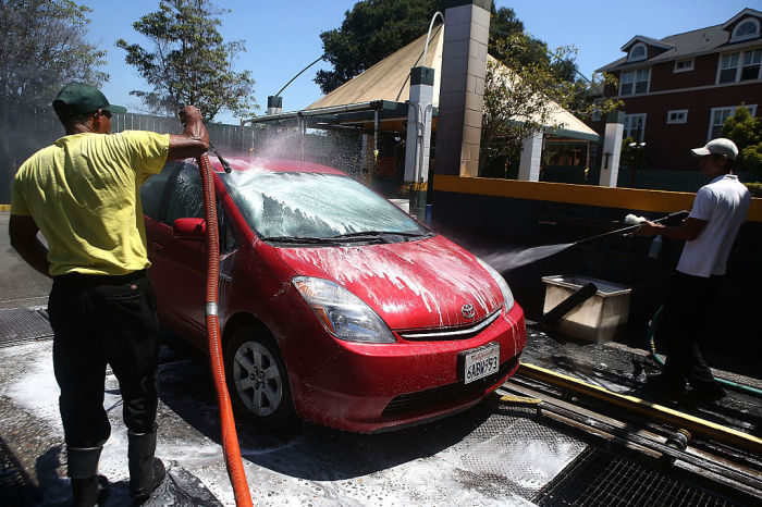 Как выгодно продать автомобиль и не наделать ошибок: 5 ценных правил