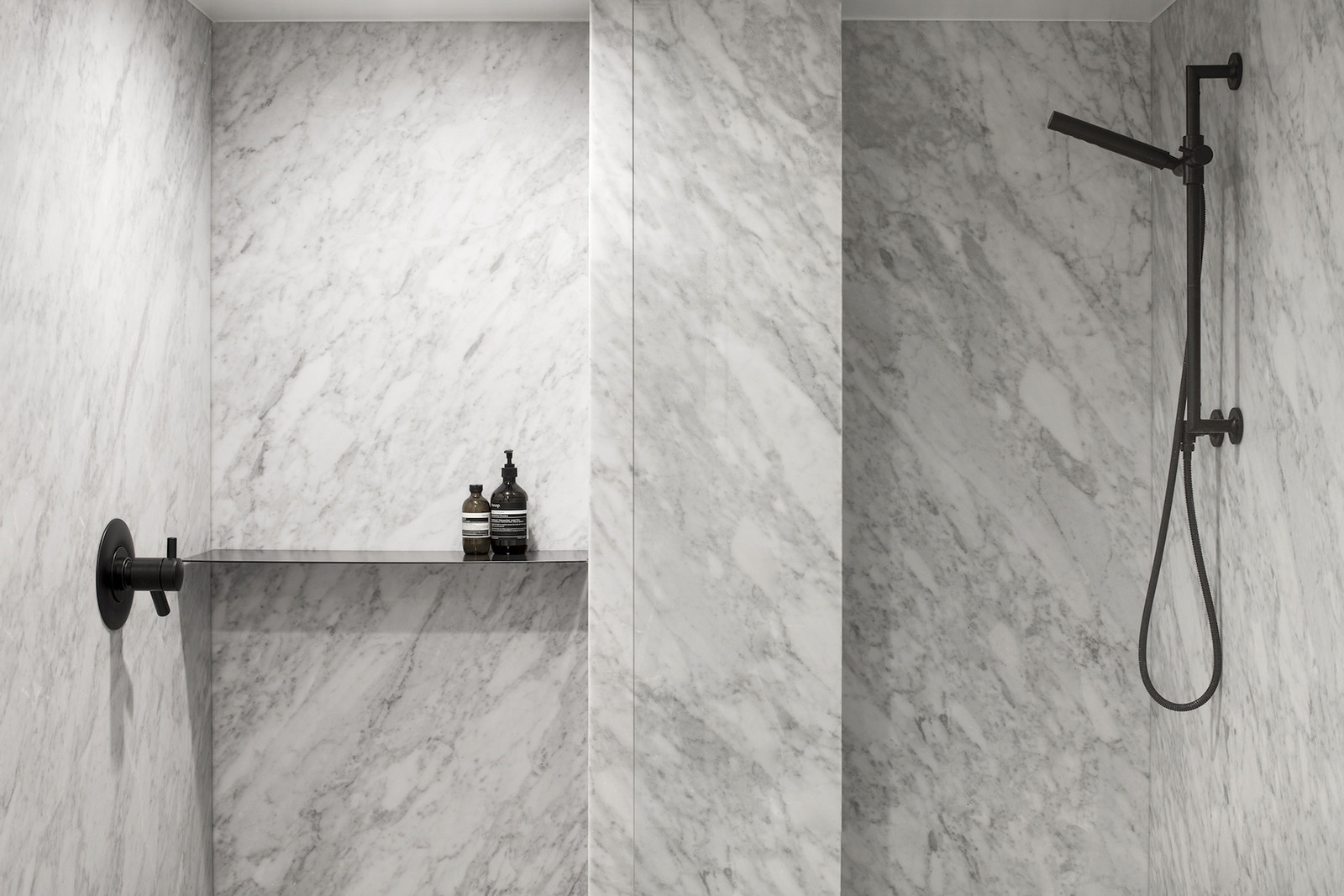 Интерьер квартиры в центре Монреаля