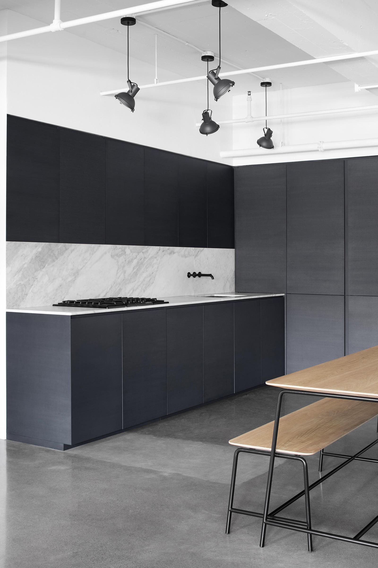 Интерьер квартиры в центре Монреаля