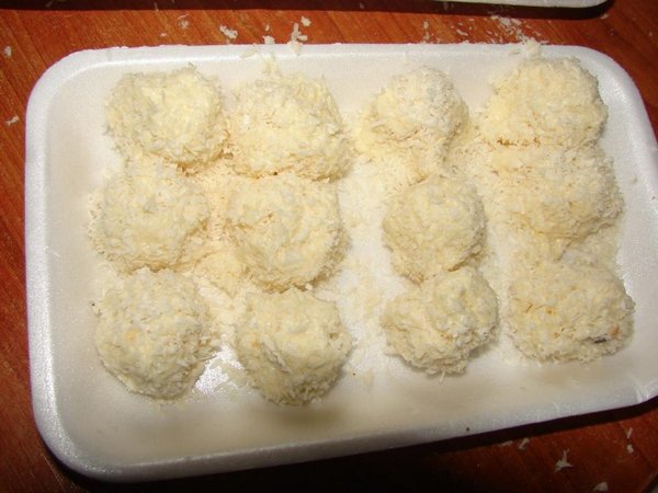 Как сделать Рафаэлло (6 фото)