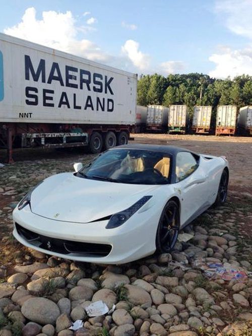 Суперкары во Вьетнаме - не роскошь (28 фото)