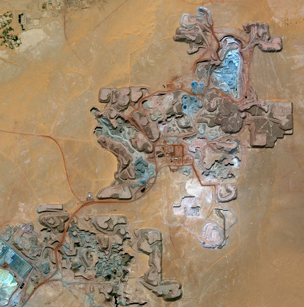 Самые интересные снимки со спутника 2013