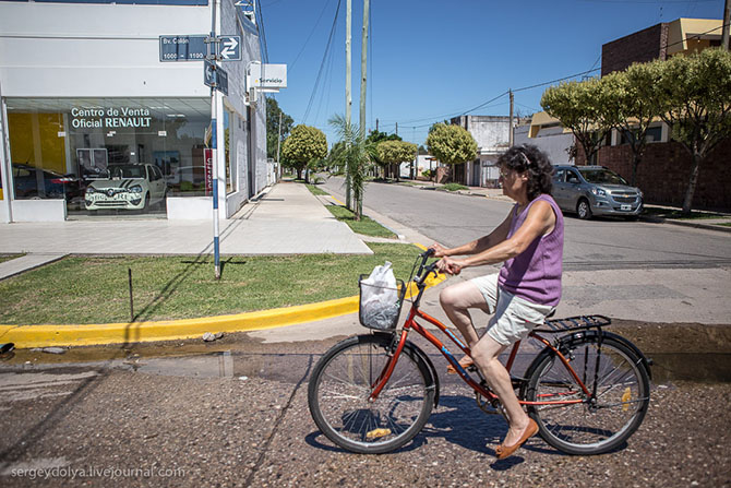 Первый гоночный день на Дакар 2014