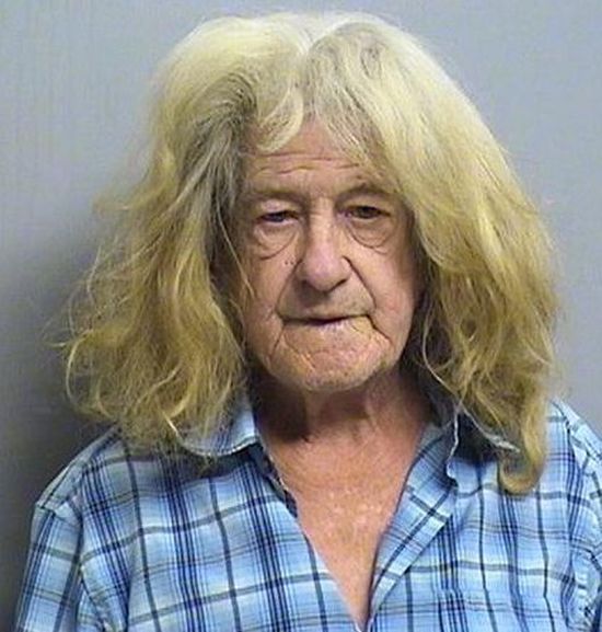 Магшоты преступников со странными прическами