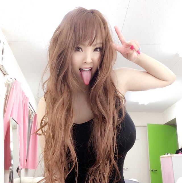 Самые популярные порнозвезды 2018 года