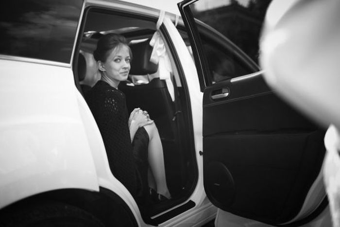 Пятничные девушки в автомобилях (92 фото)