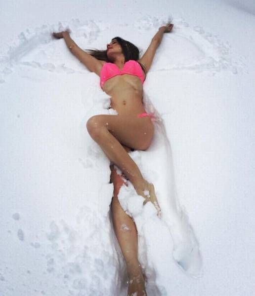 Забавные девушки