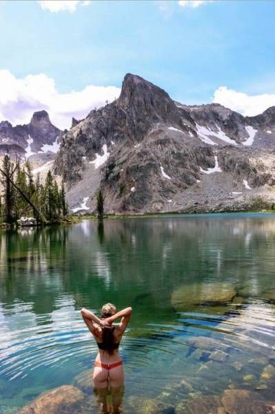 Забавные девушки