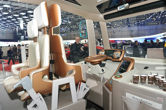 Маленький городской автобус Rinspeed microMAX