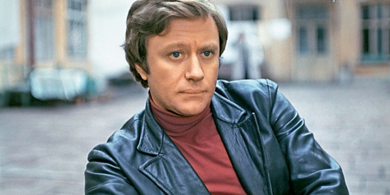 76 лет назад родился Андрей Миронов 76 лет назад родился Андрей Миронов