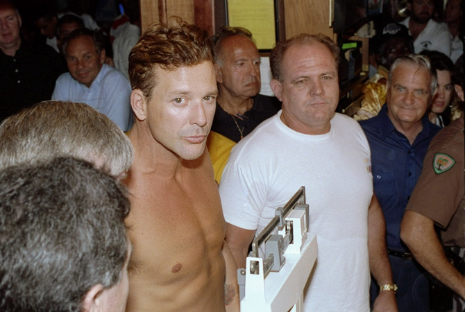 Знаменитости с боксерским прошлым