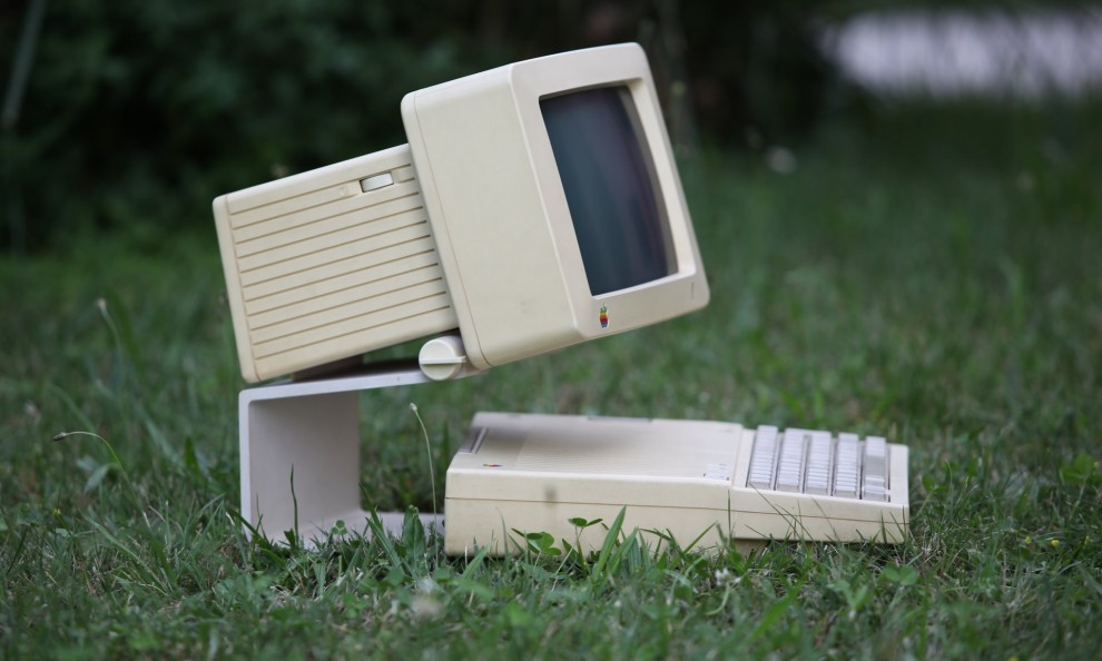 40 лет со дня основания Apple 40 лет со дня основания Apple