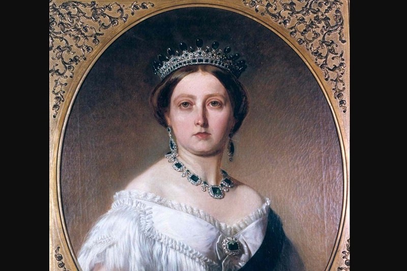 Драгоценности британской династии монархов Драгоценности британской династии монархов