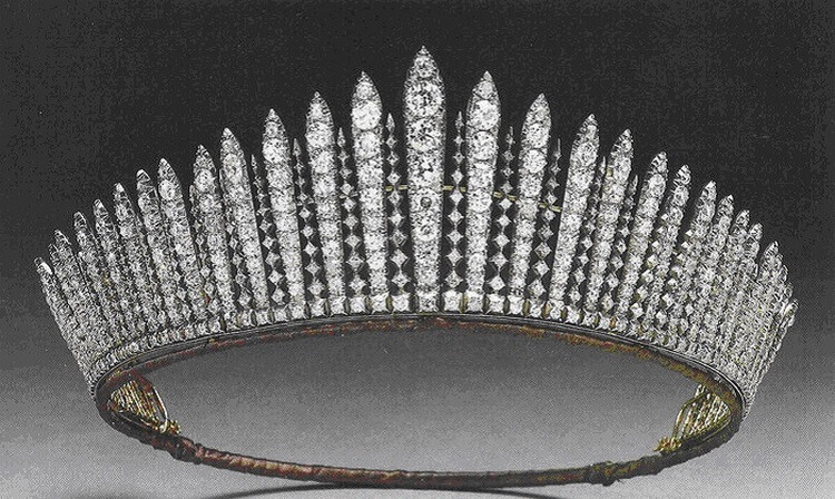 Драгоценности британской династии монархов Драгоценности британской династии монархов