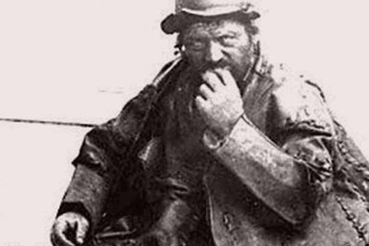 Тайны, унесённые в могилу… (17 фото)