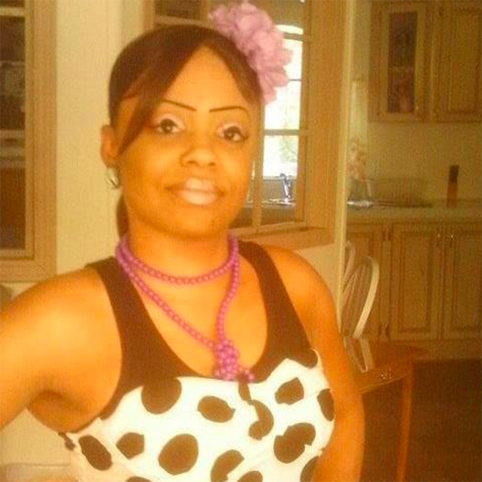 Губки бантиком, бровки домиком