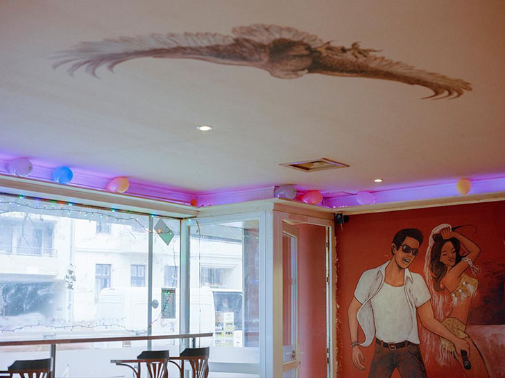 Как выглядит один из старейших кварталов красных фонарей в Берлине