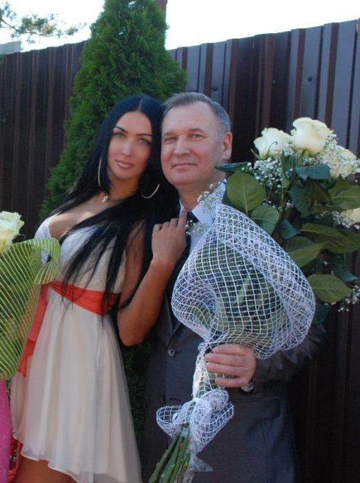 Вы не поверите, кем эти девчонки приходятся друг другу! Вы не поверите, кем эти девчонки приходятся друг другу!