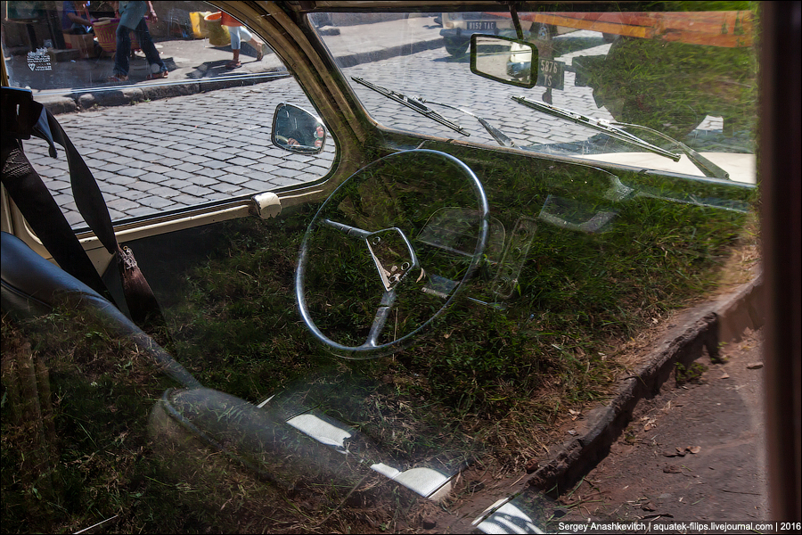 Gett Taxi по-мадагаскарски, или рай для автонекрофила