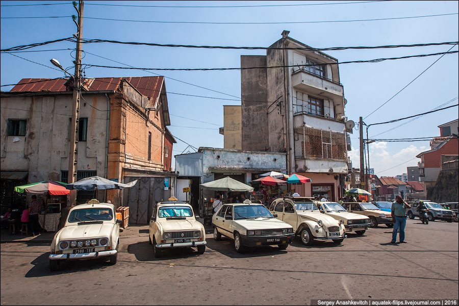 Gett Taxi по-мадагаскарски, или рай для автонекрофила