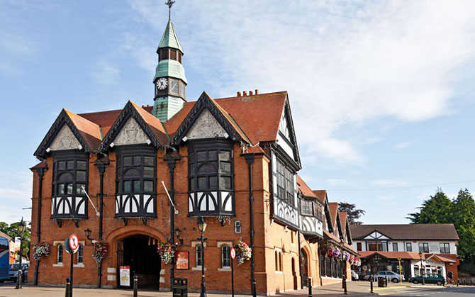 15 самых удивительных ресторанов «Макдоналдс»