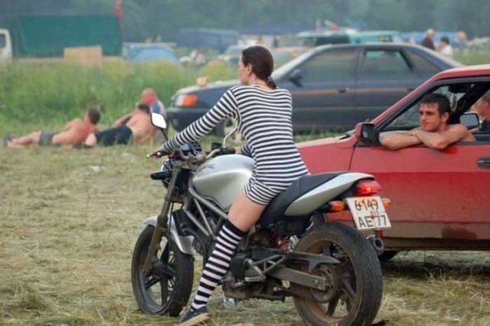 Девушки, которые любят мотоциклы