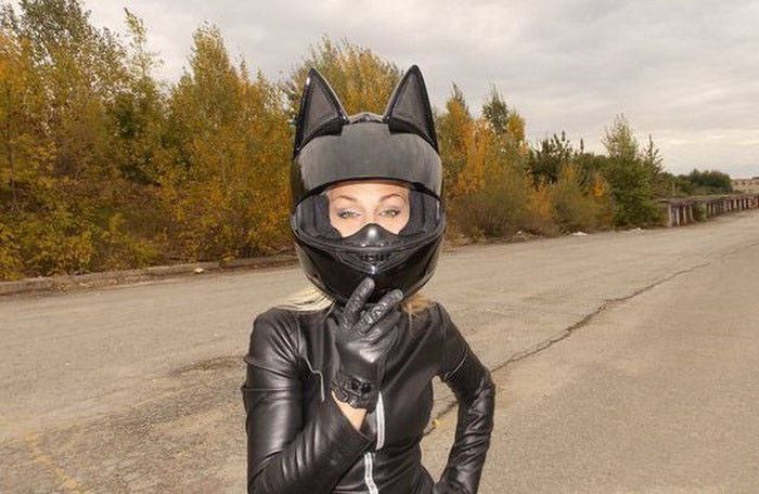 Девушки, которые любят мотоциклы