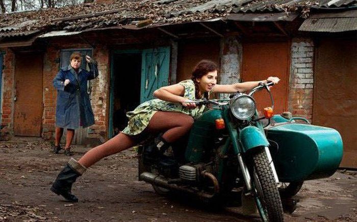 Девушки, которые любят мотоциклы