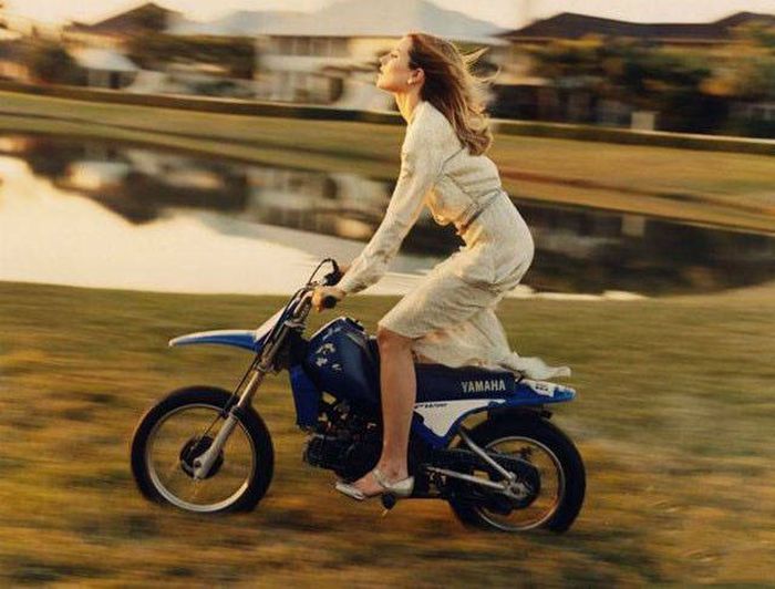 Девушки, которые любят мотоциклы