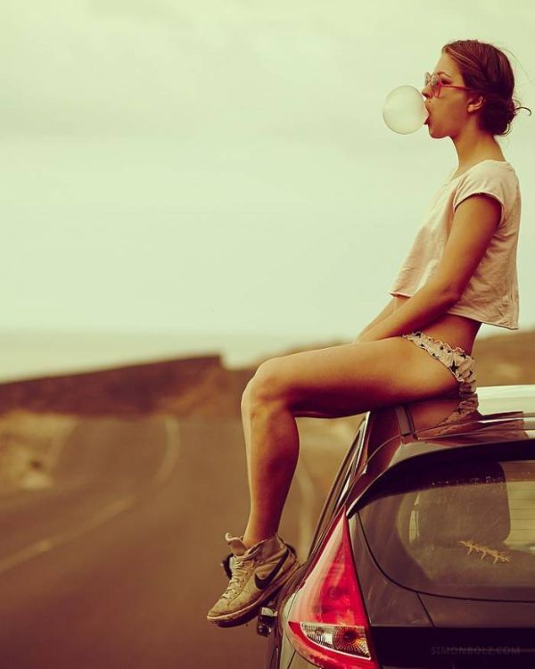 Девушки и автомобили