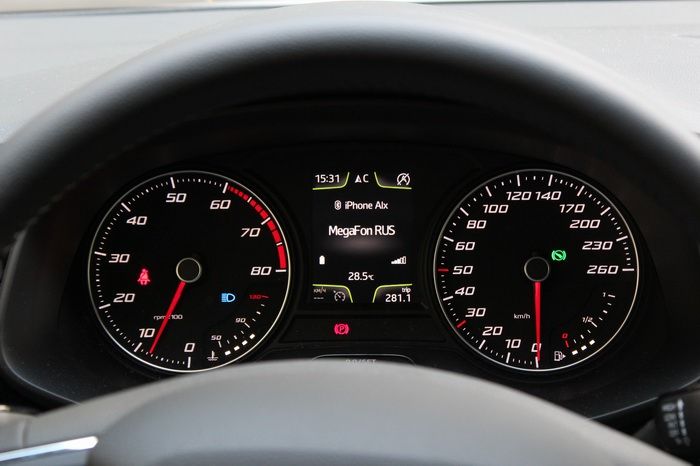 Спортивный красавец SEAT Leon