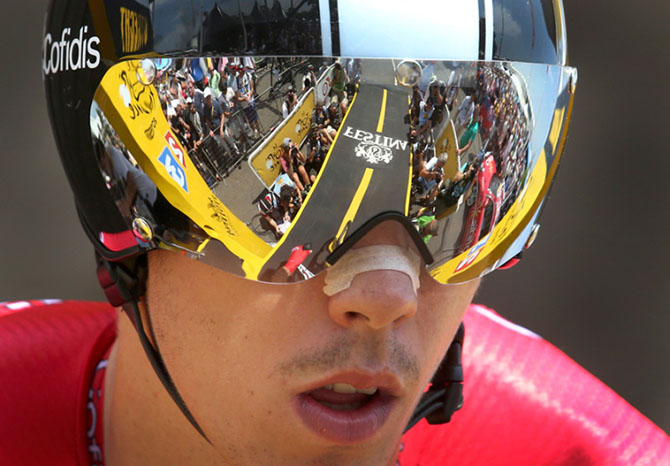 Как стартовала знаменитая велогонка «Тур де Франс» 2015