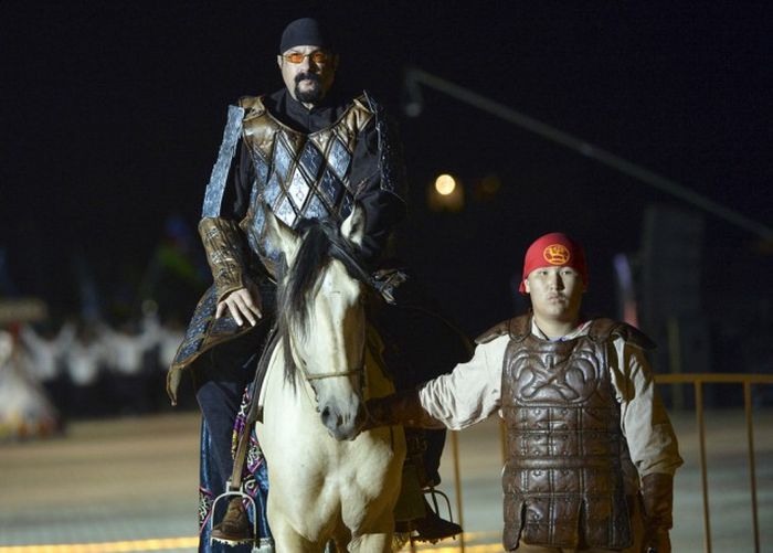 Церемония открытия Всемирных игр кочевников в Кыргызстане