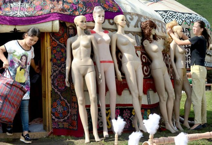 Церемония открытия Всемирных игр кочевников в Кыргызстане