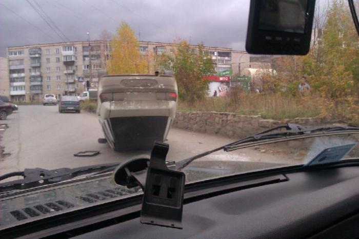 Проезд с переворотом (2 фото)