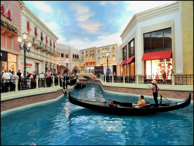 10 самых роскошных центров в мире (11 фото)