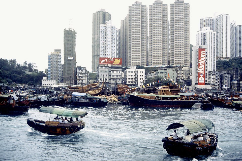 Жилой массив: Как выглядит массовая застройка в Париже, Гонконге и других городах (22 фото)