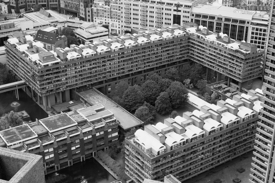 Жилой массив: Как выглядит массовая застройка в Париже, Гонконге и других городах (22 фото)