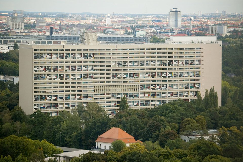 Жилой массив: Как выглядит массовая застройка в Париже, Гонконге и других городах (22 фото)