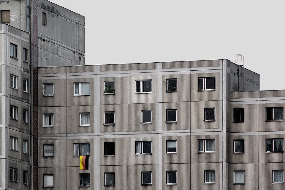 Жилой массив: Как выглядит массовая застройка в Париже, Гонконге и других городах (22 фото)