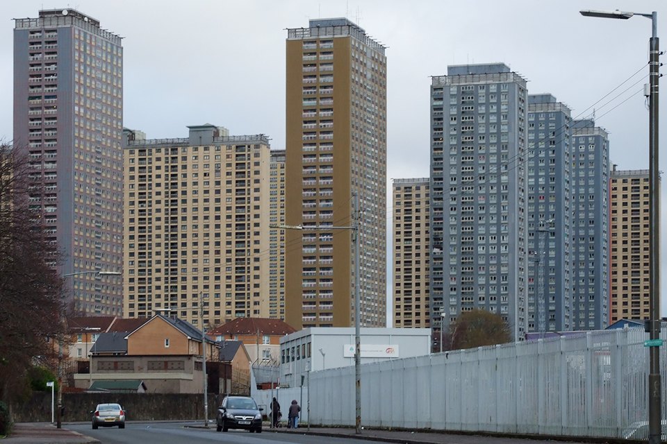 Жилой массив: Как выглядит массовая застройка в Париже, Гонконге и других городах (22 фото)