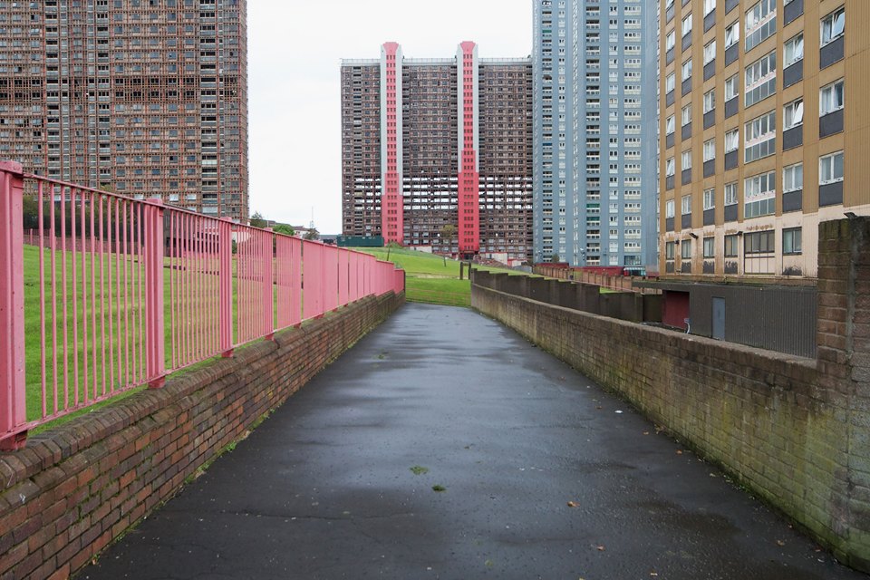 Жилой массив: Как выглядит массовая застройка в Париже, Гонконге и других городах (22 фото)