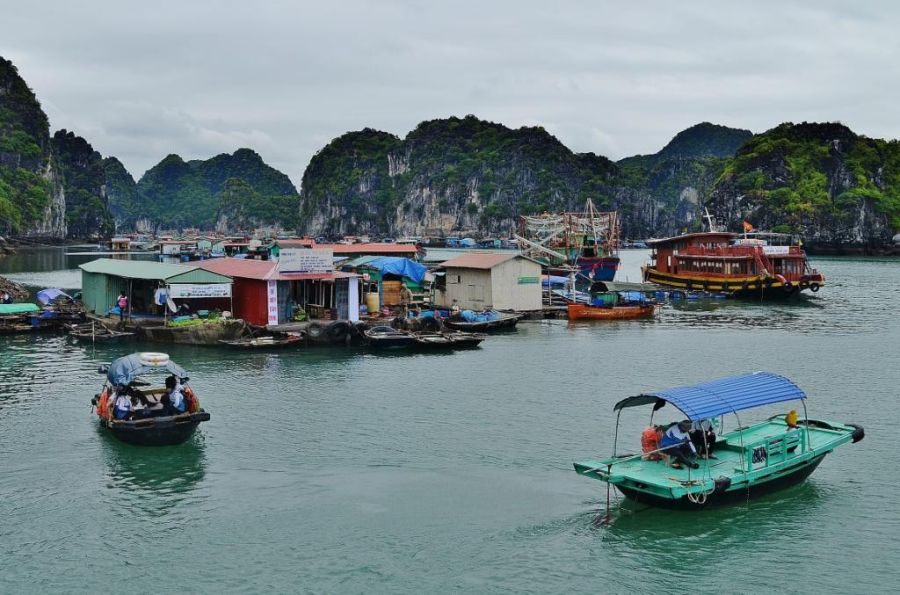 Жизнь в плавающем доме (35 фото)
