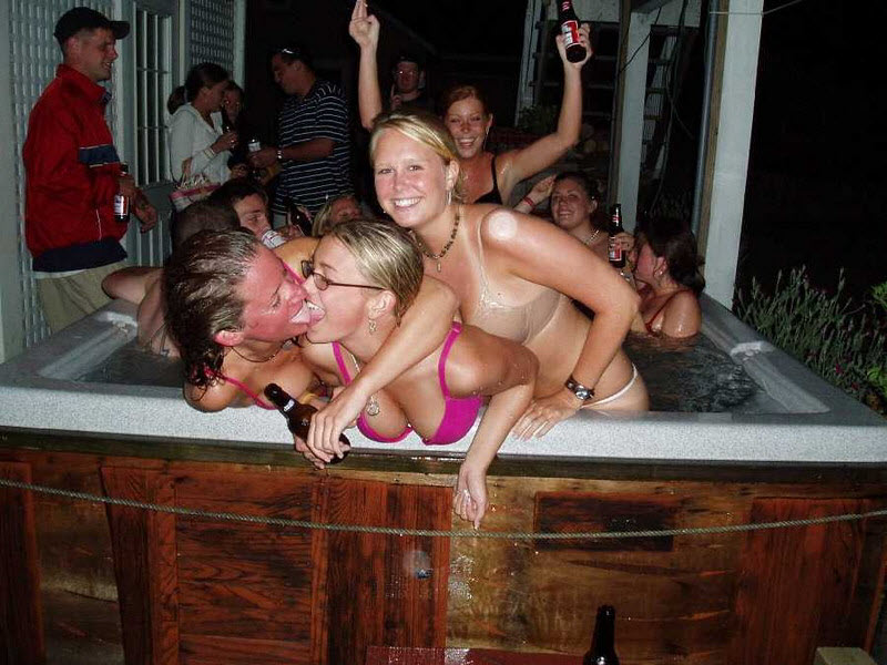 Пьяные девки