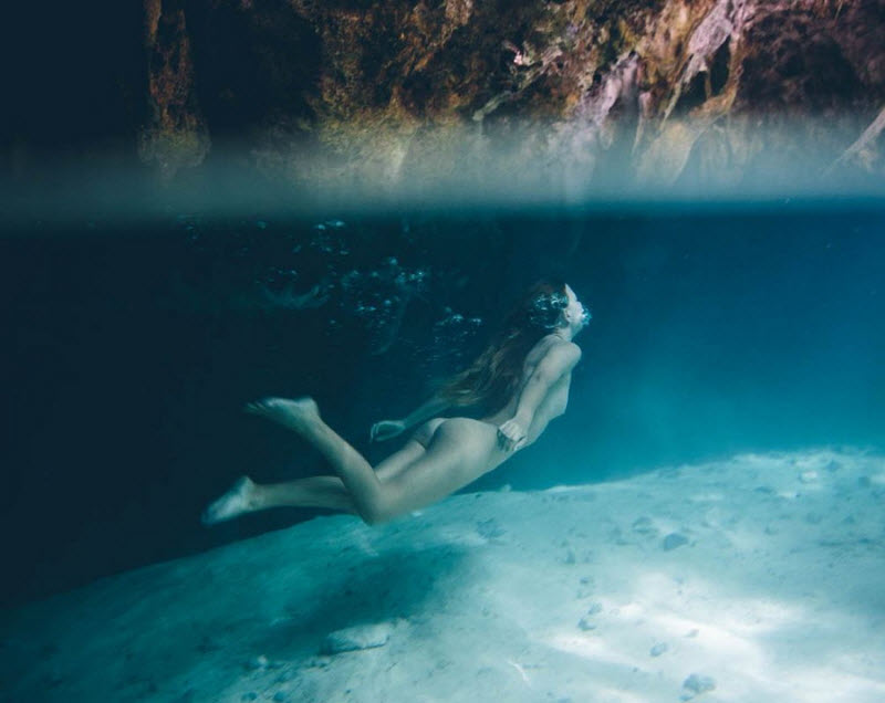 Горячие снимки из Instagram Эли Миттон